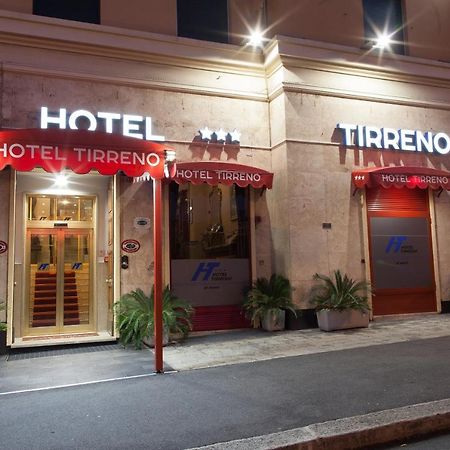 Hotel Tirreno Генуя Экстерьер фото
