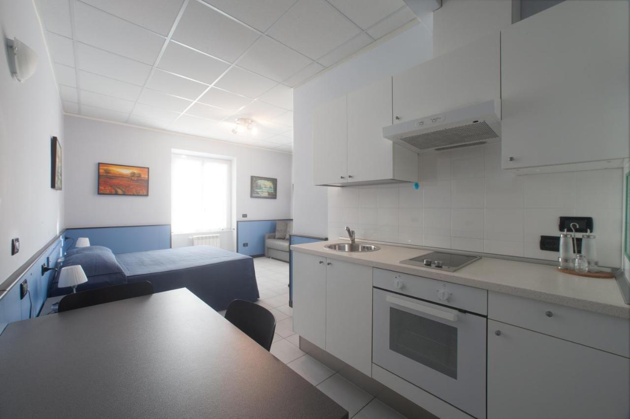 Hotel Tirreno Генуя Экстерьер фото